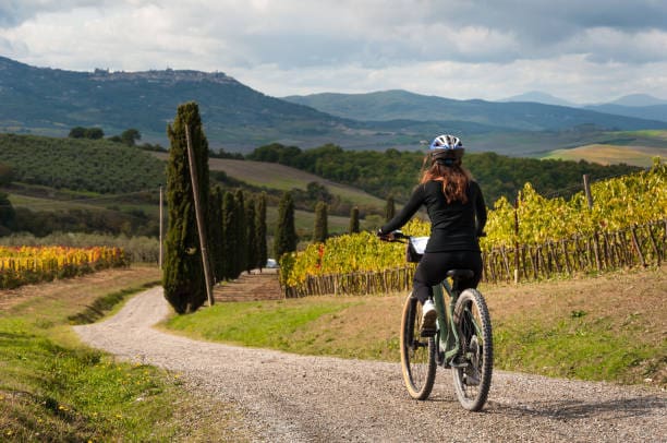 Location velo, locations vélos, e-xplore, balade velo, voyage vélo